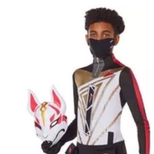 InSpirit Fortnite Drift youth costume. NWT medium 8-10